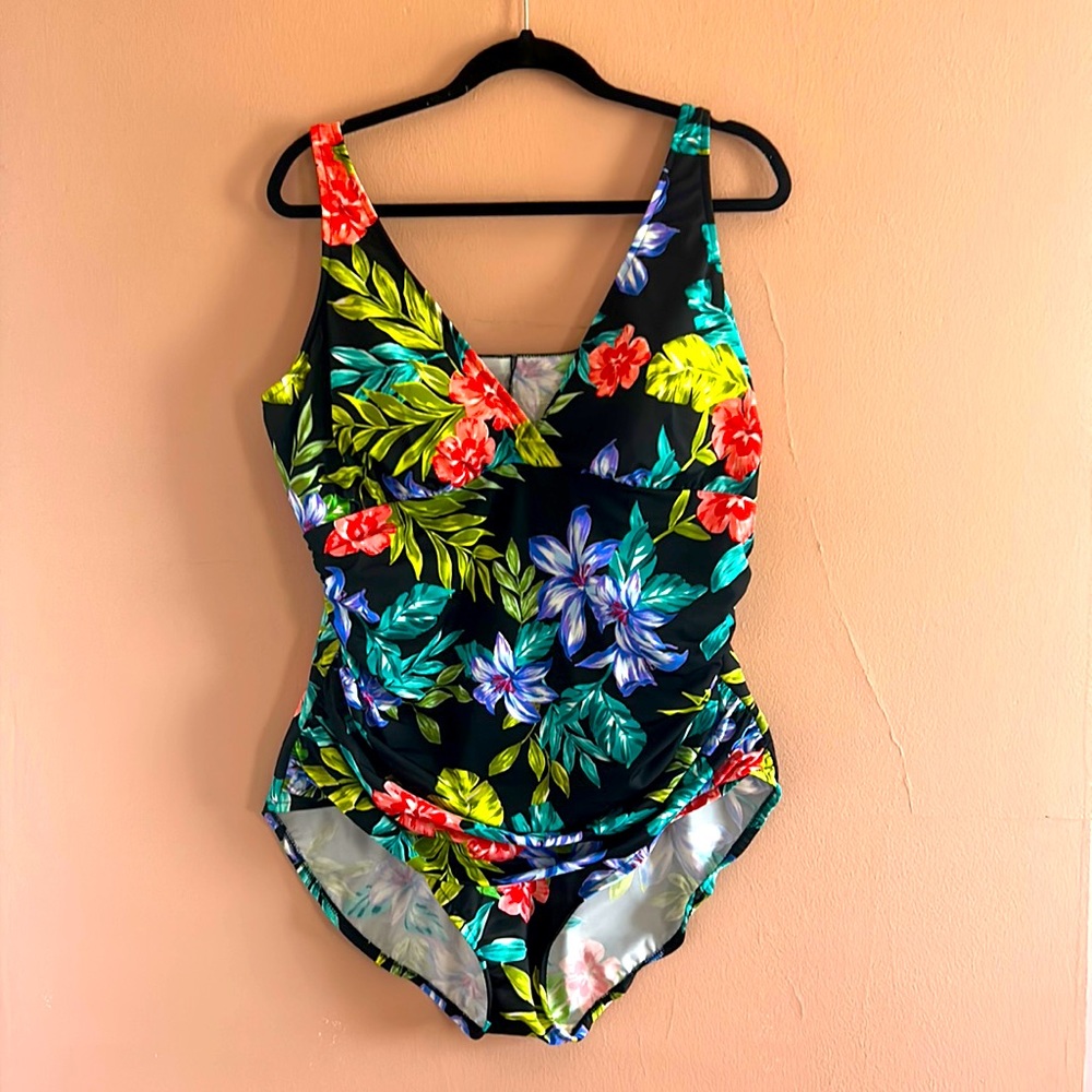 Ruby Ribbon swimsuit